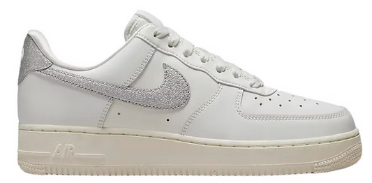Force 1 Low ‘Silver Swoosh’